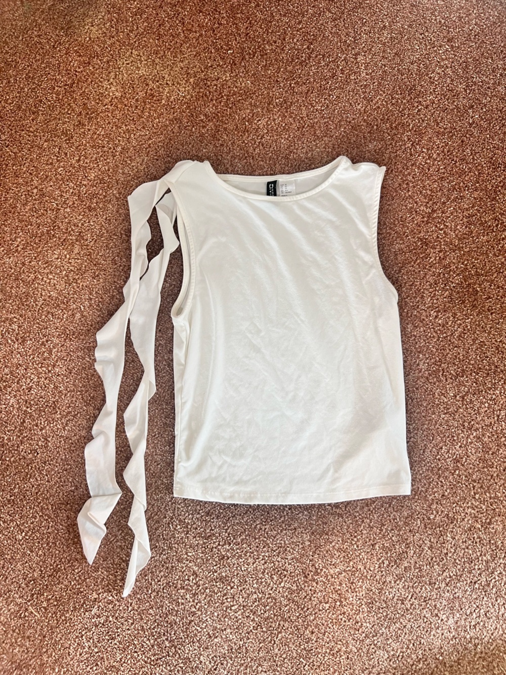 Divided White Sleeveless Tank with Long Tie Strap